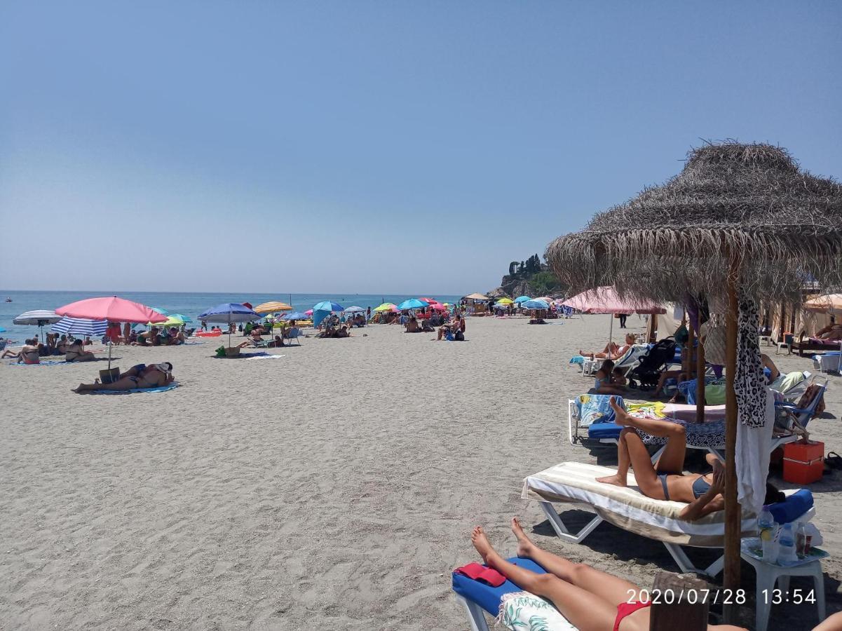 شقة Nerja 1ª Linea De Playa De Burriana , Terraza Grande Al Mar المظهر الخارجي الصورة